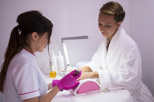 manicure pedicure salon nails